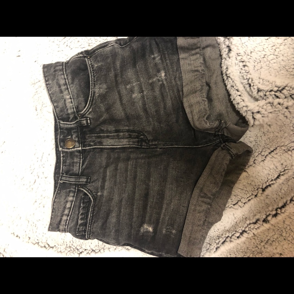 High waisted Urban Outfitter mom shorts